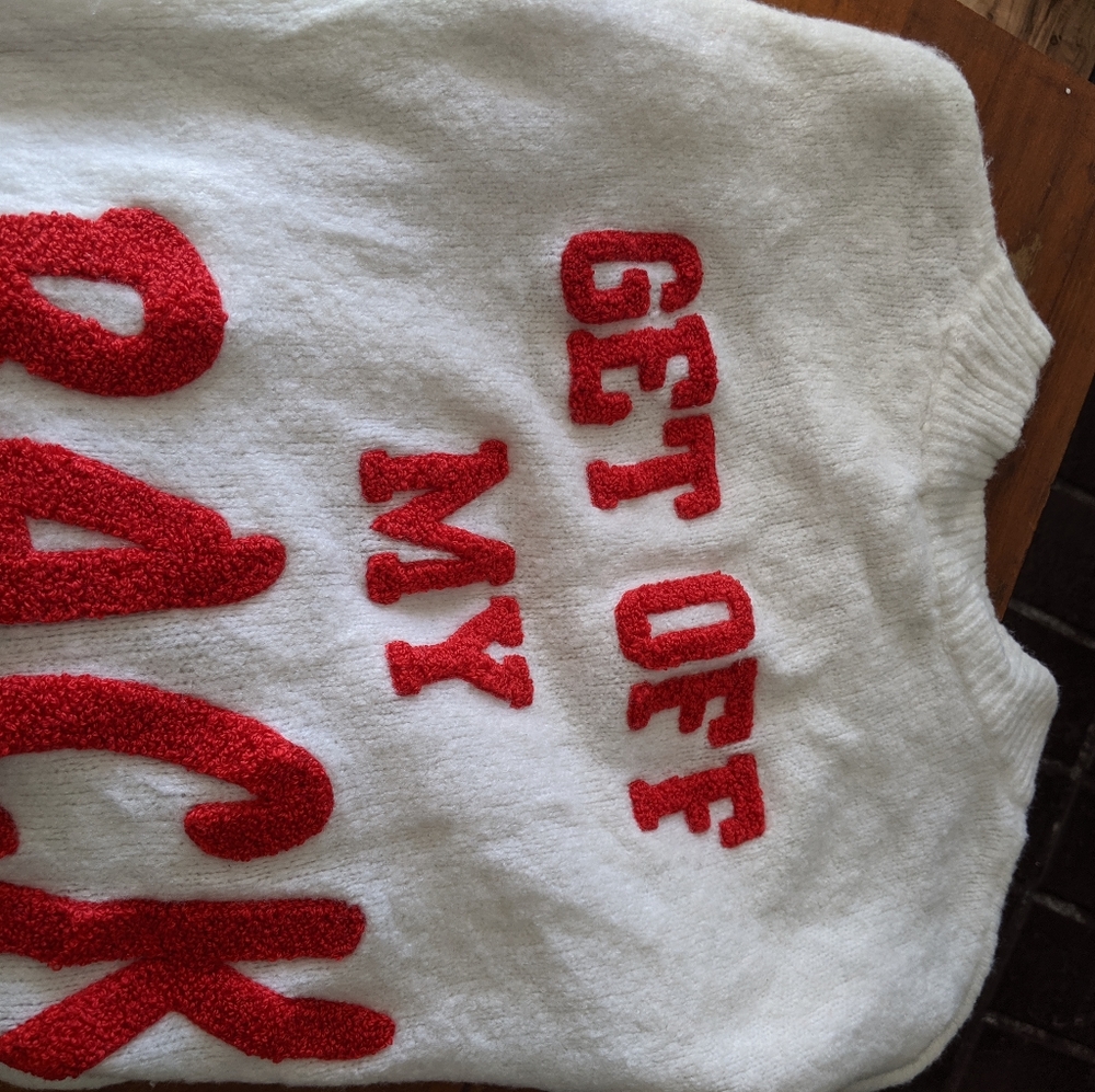 H&m oversized "Get off my back" sweater